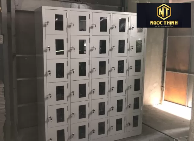 Tủ locker 30 ngăn 30C5K cánh kính